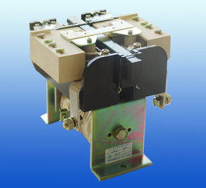 İyi bir fiyat. GB / T14048.1 ve GB14048.4 Standartlar DC Kontaktör 1500A / 660V, CZ0-150 / 01 çevrimiçi