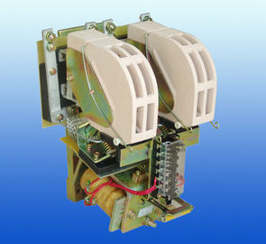 İyi bir fiyat. GB / T14048.1 ve GB14048.4 Standartlar 1500A / 660V DC Kontaktör CZ0-600 / 20 çevrimiçi