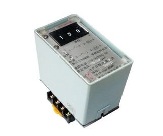 İyi bir fiyat. Yüksek güç 5W Güç tüketimi GERİLİM Elektronik Kontrol Rölesi (JY-7A / 12) çevrimiçi